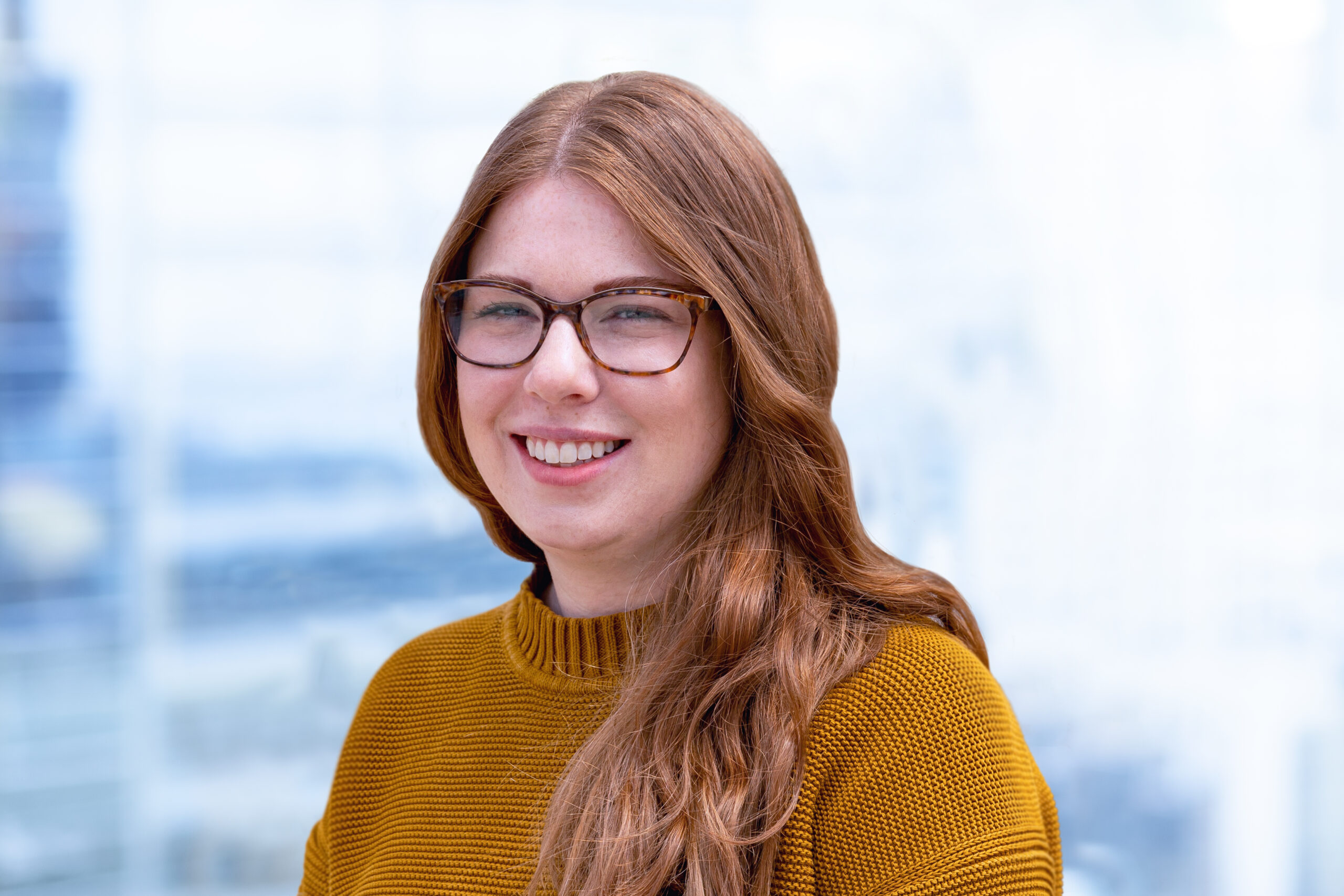 Becky Straus Headshot