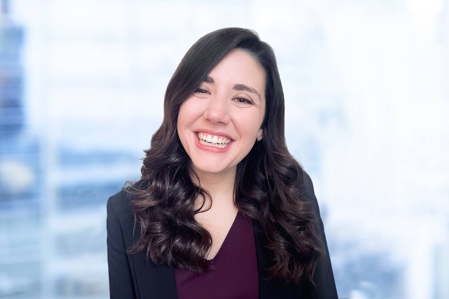 Madeline Kalfas Headshot