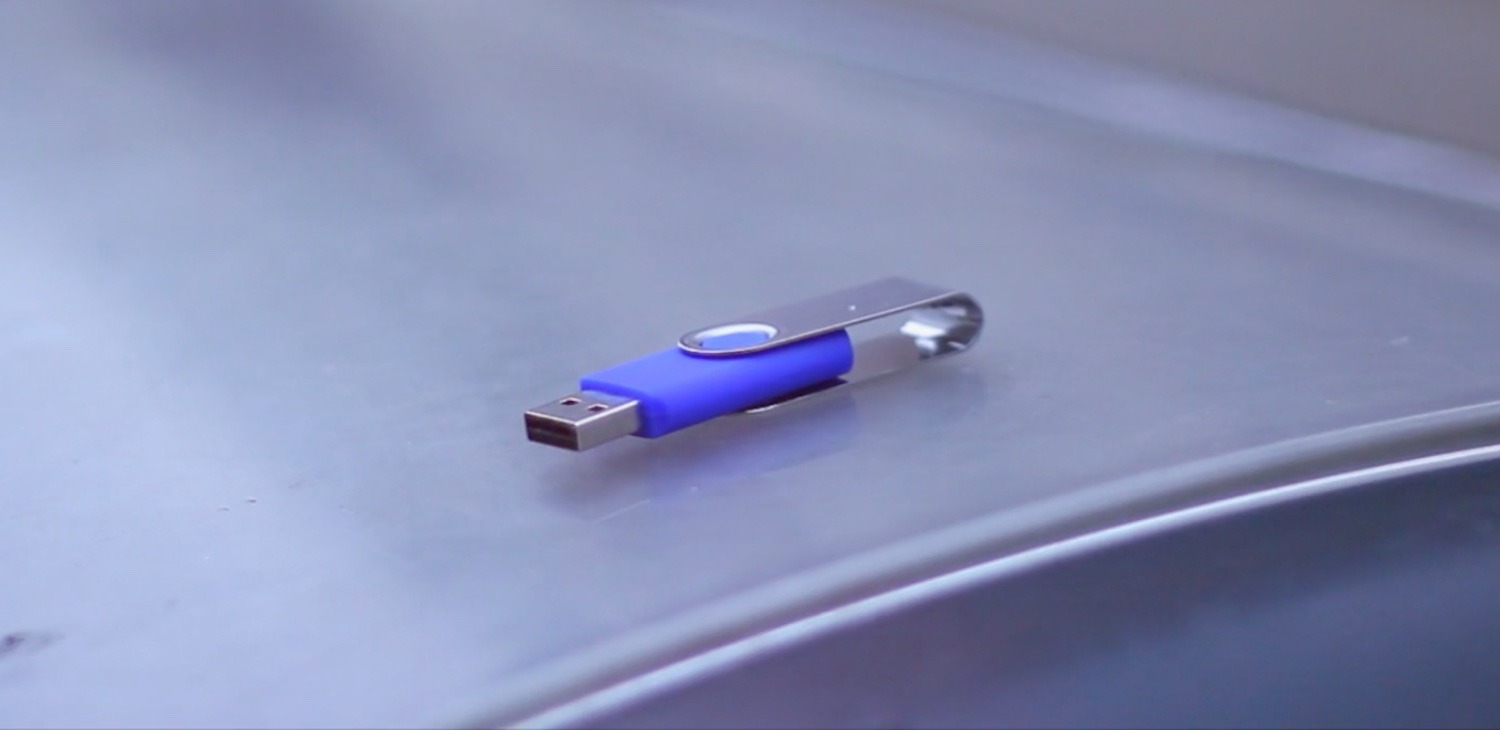 Blue USB stick